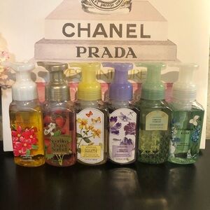 6 Bath & Body Works Foam Hand Soap Spring Berry Pineapple Tulip Cucumber Lily